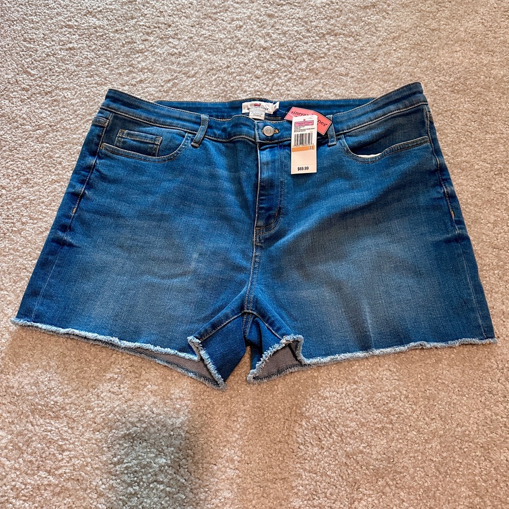 Vineyard Vines Shorts